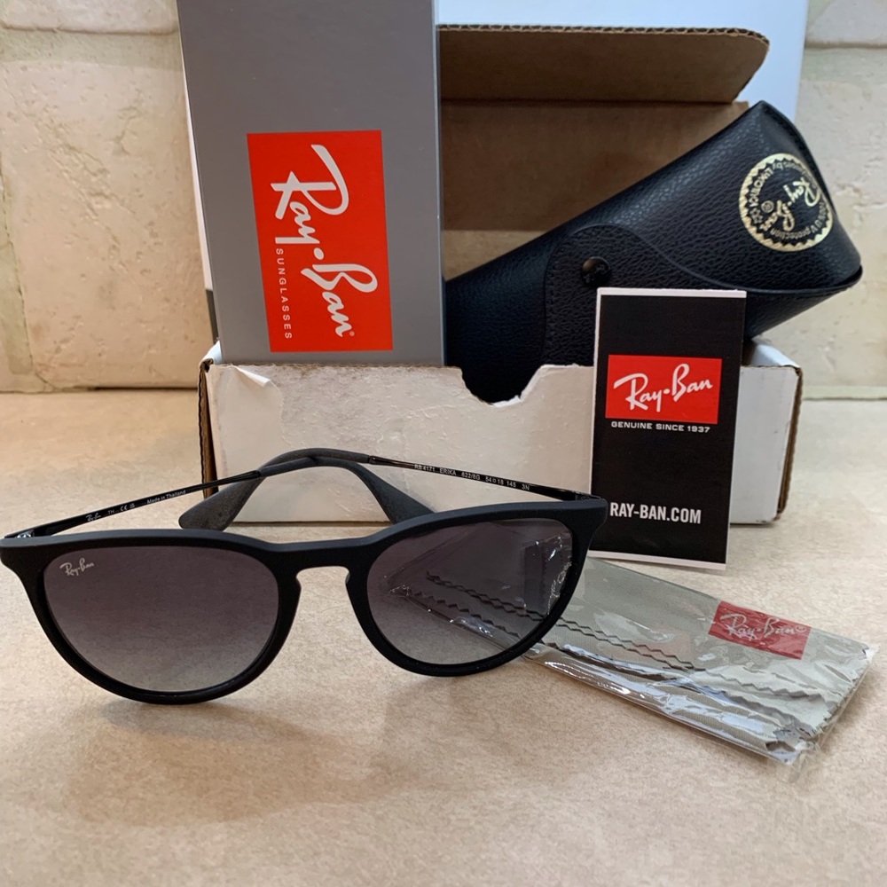 Ray-Ban Classic Black Sunglasses-Erika